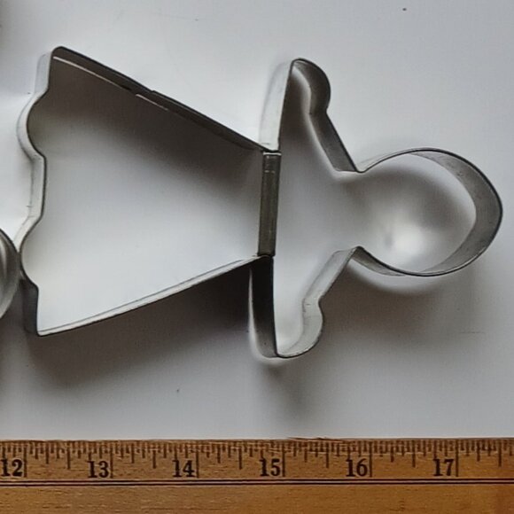 VTG Tin Metal Cookie Cutters Farmhouse Christmas Lot of 20 Tart Tins Soldered - Picture 11 of 15